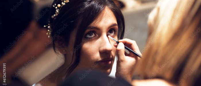 luxe_beauty_salon_eye_liner